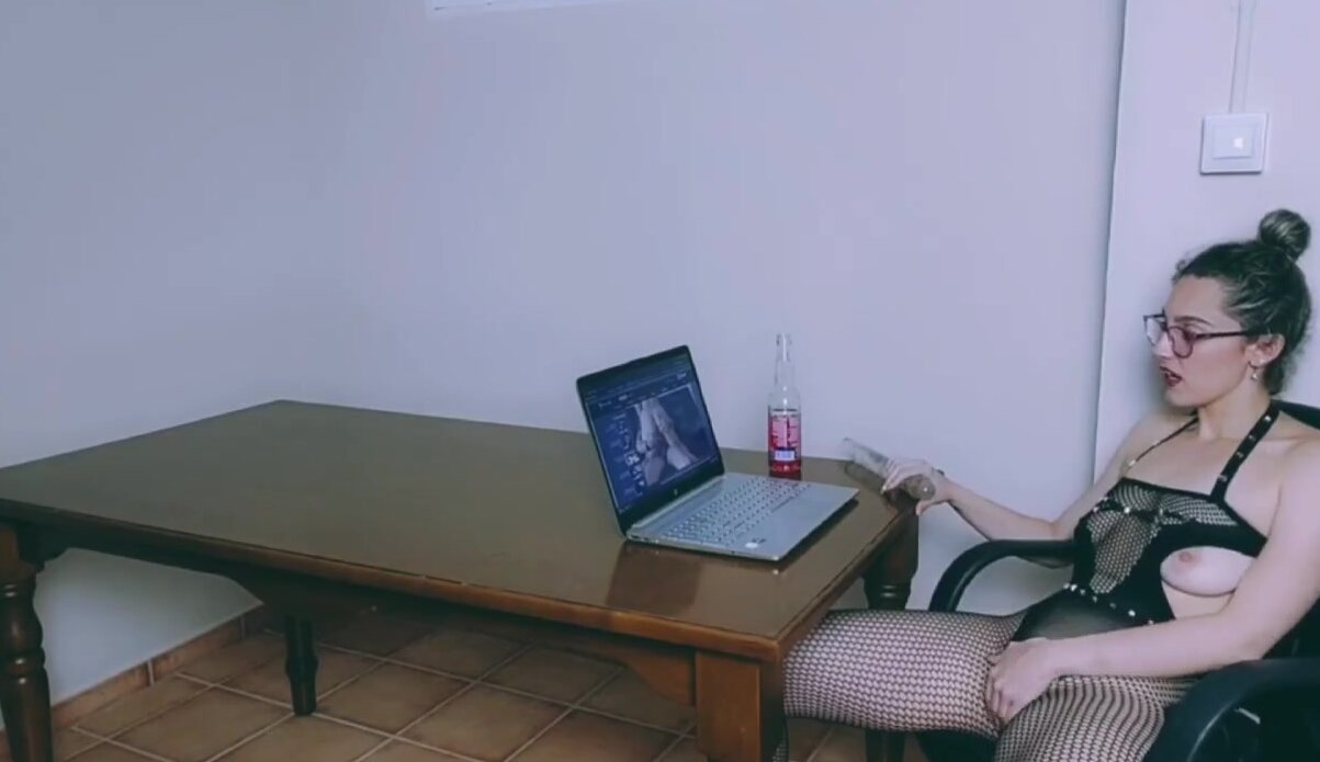 Unleashing Her Rare Gifts of Deep-Throated Delight