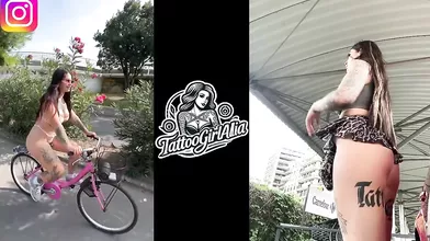 TikTok, Instagram model caught in a public place during a risky squirt !