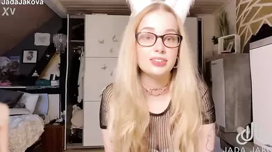 My FIRST video, I introduce myself ;)